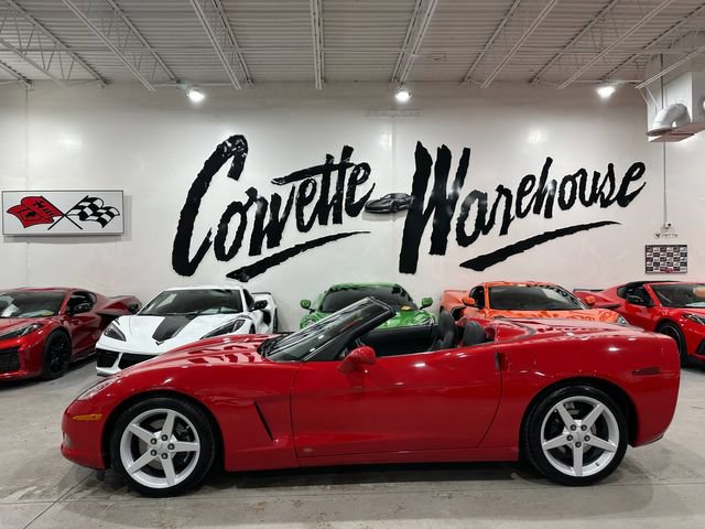 Used 2005 Chevrolet Corvette Convertible w/ Preferred Equipment Group RWD image 32