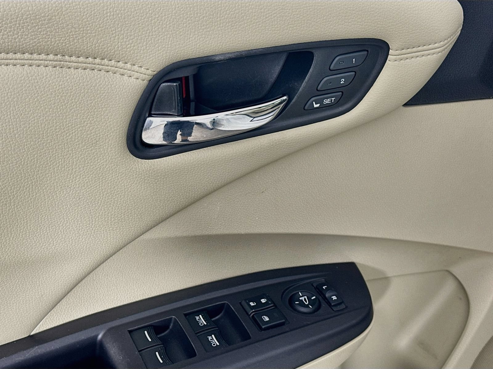 Used 2017 Acura RDX FWD image 17