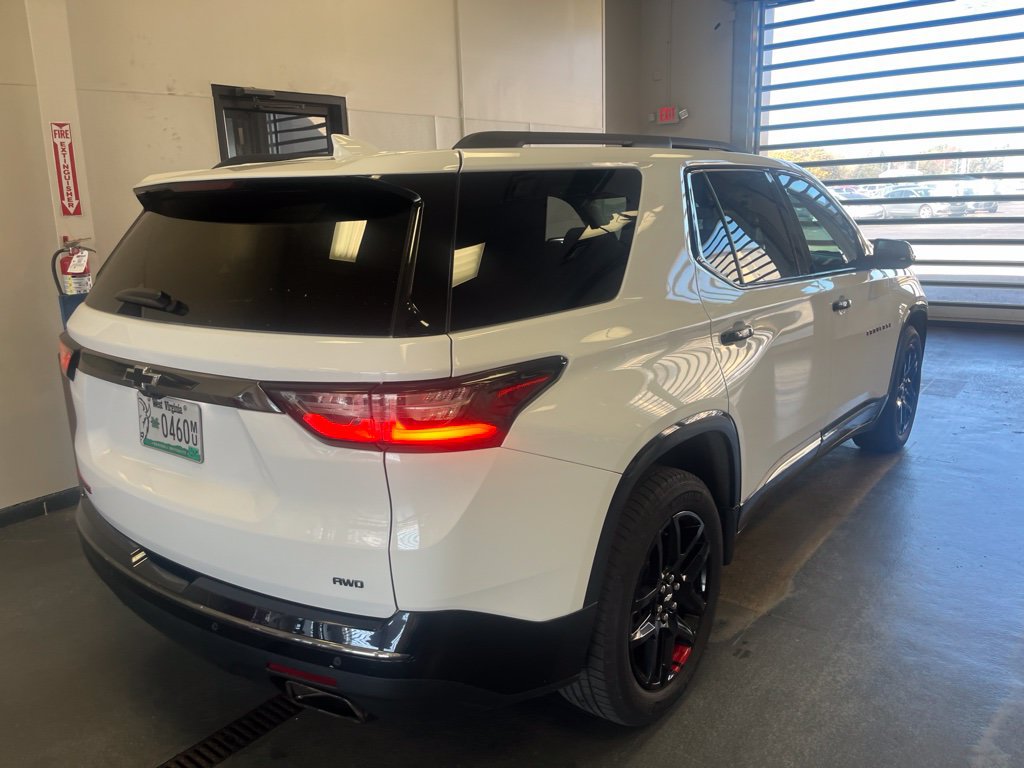 Used 2019 Chevrolet Traverse Premier w/ Redline Edition AWD/4WD image 14