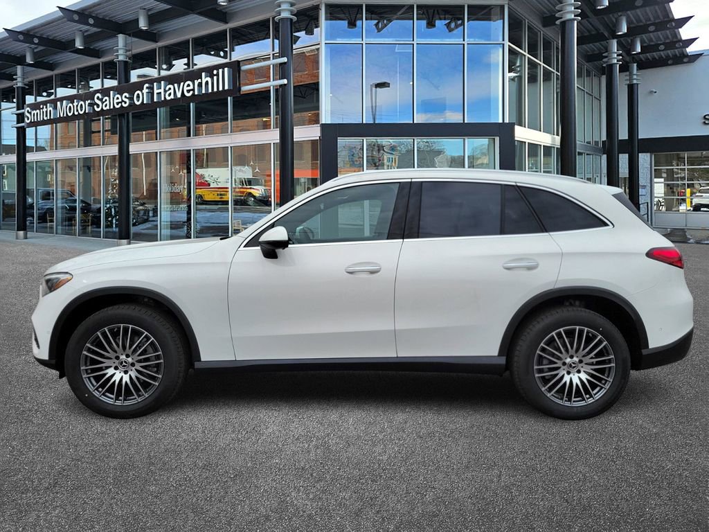 New 2026 Mercedes-Benz GLC 300 4MATIC image 2