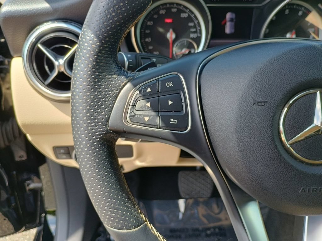 Used 2019 Mercedes-Benz GLA 250 image 23