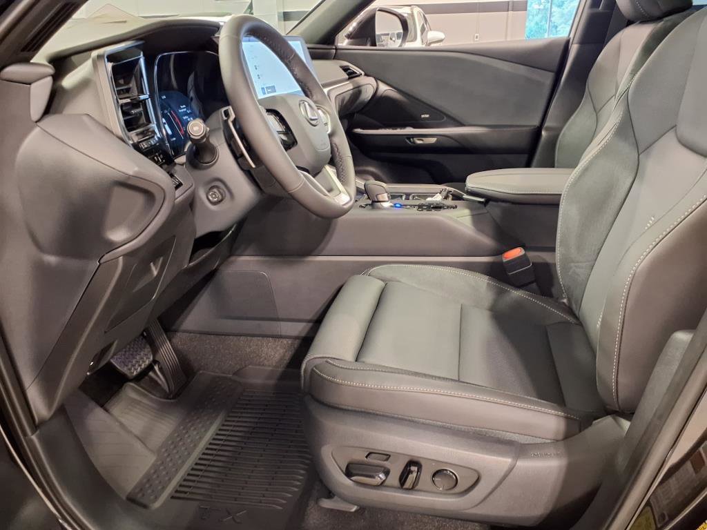New 2025 Lexus TX 350 AWD image 5