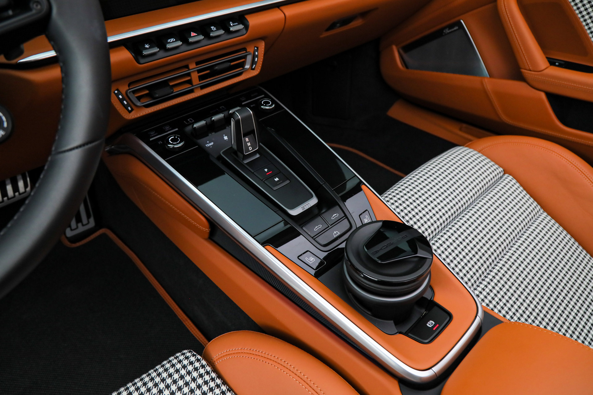 Used 2025 Porsche 911 Turbo S image 31