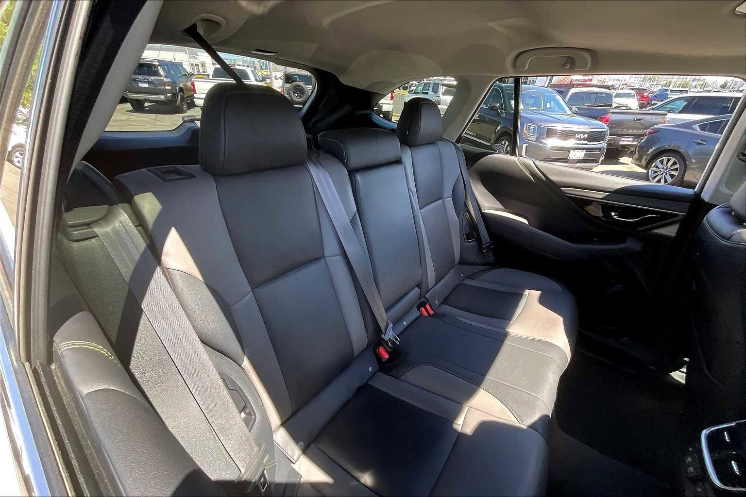 Used 2022 Subaru Outback Onyx Edition XT image 29