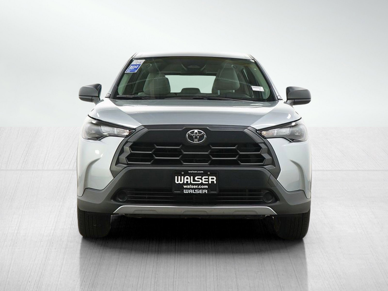 Used 2026 Toyota Corolla Cross L image 8