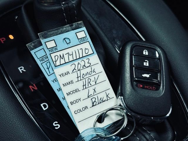 Used 2023 Honda HR-V LX image 35