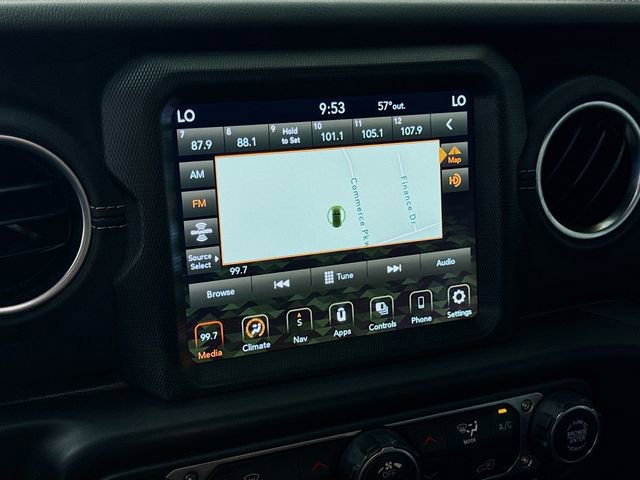 Used 2023 Jeep Wrangler Unlimited Sahara AWD/4WD image 15