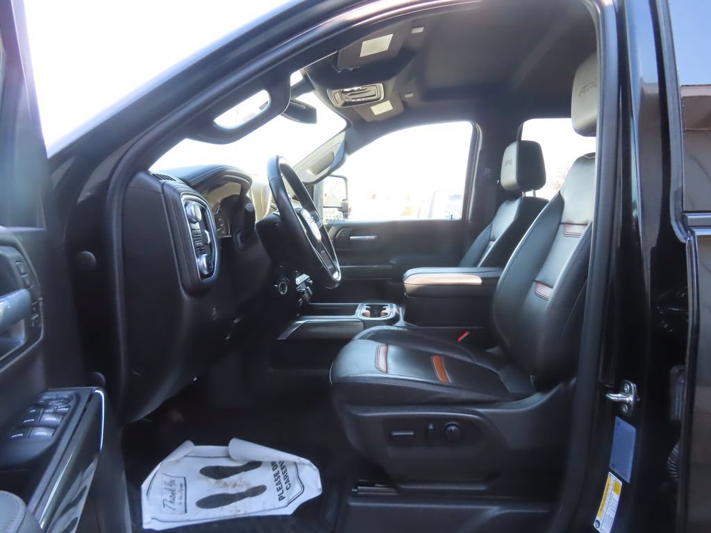 Used 2023 GMC Sierra 2500 AT4 w/ Gooseneck/5TH Wheel Package AWD/4WD image 18