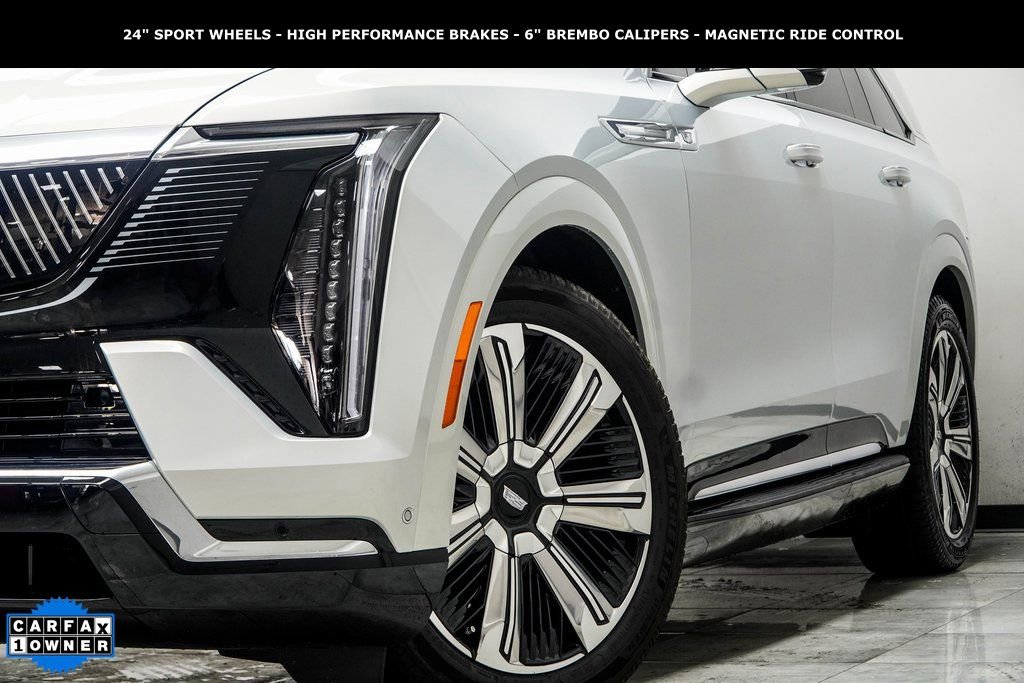 Used 2025 Cadillac Escalade IQ Luxury 2 AWD/4WD image 3