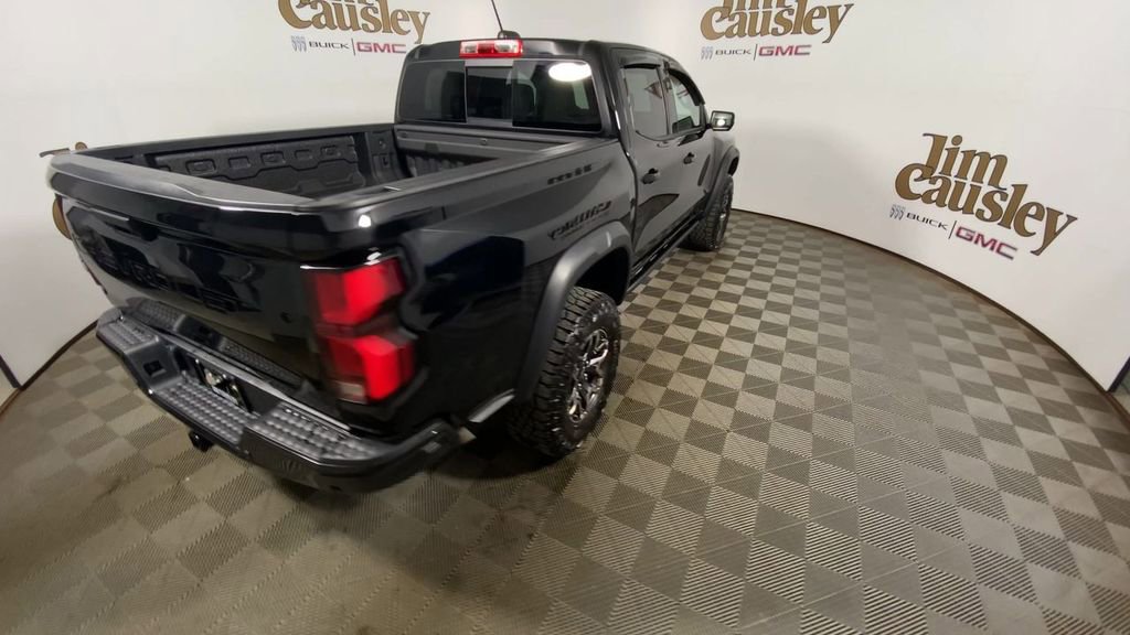 Certified 2024 Chevrolet Colorado ZR2 w/ Technology Package AWD/4WD image 8