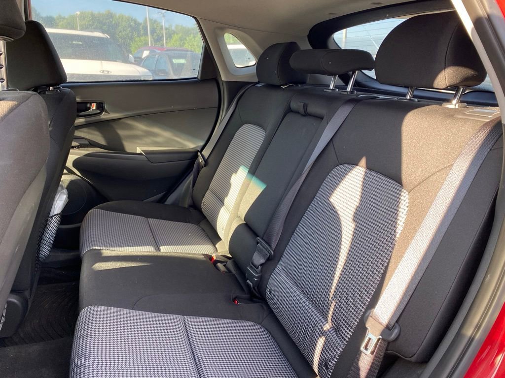 Used 2021 Hyundai Kona SEL FWD image 17