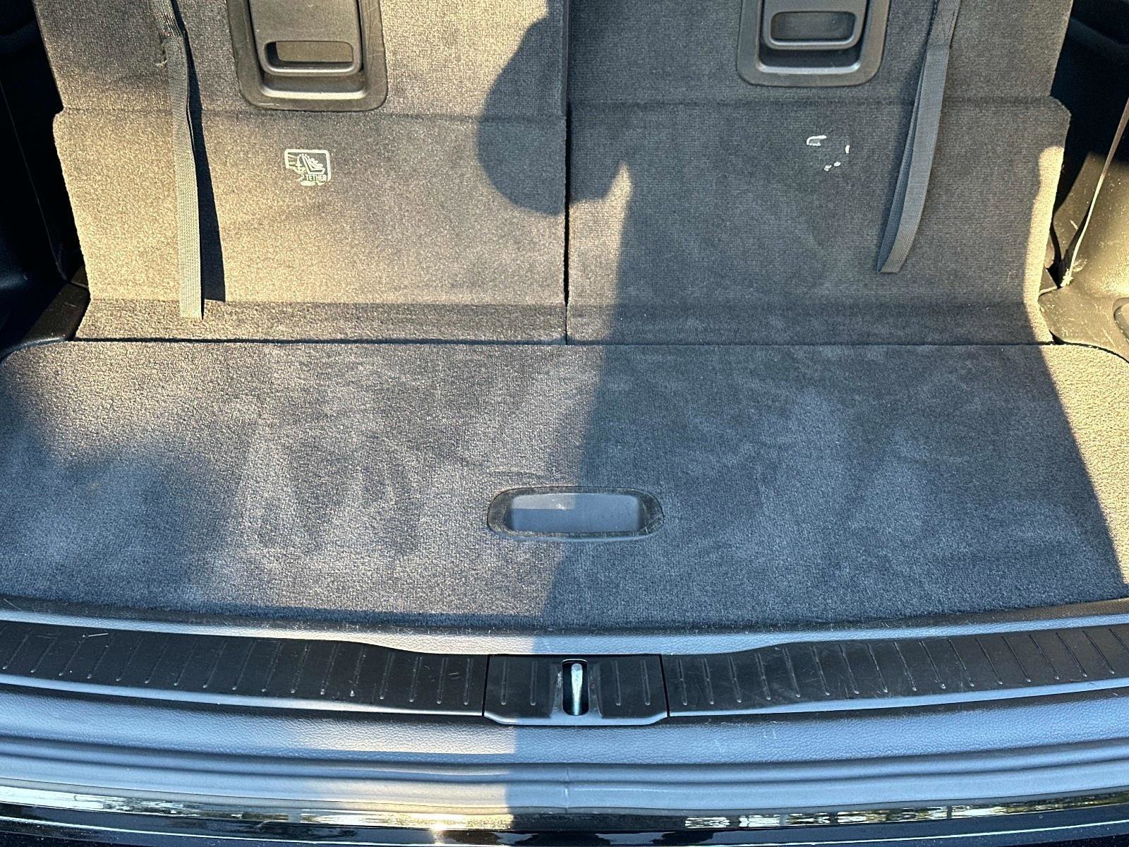 Used 2022 Jeep Grand Cherokee L Laredo image 12