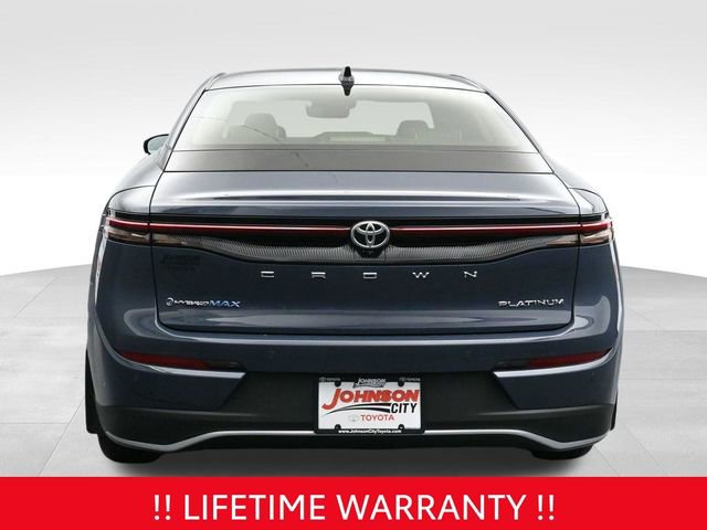 Used 2026 Toyota Crown Platinum AWD/4WD image 10