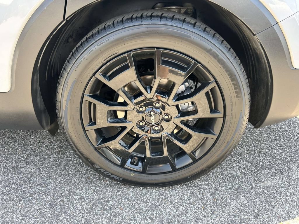 Used 2022 Kia Telluride EX w/ EX Premium Package AWD/4WD image 7