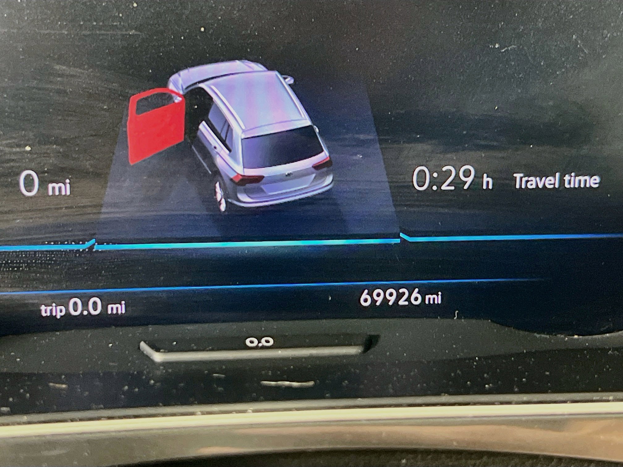 Used 2018 Volkswagen Tiguan SEL Premium w/ 3rd Row Seat Package AWD/4WD image 12