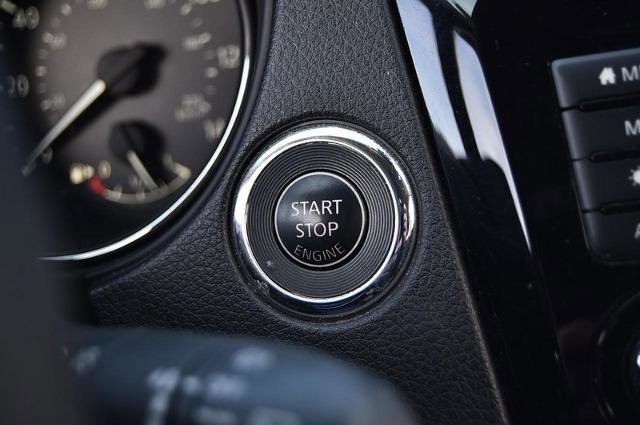 Used 2020 Nissan Rogue SV w/ Premium Package image 24