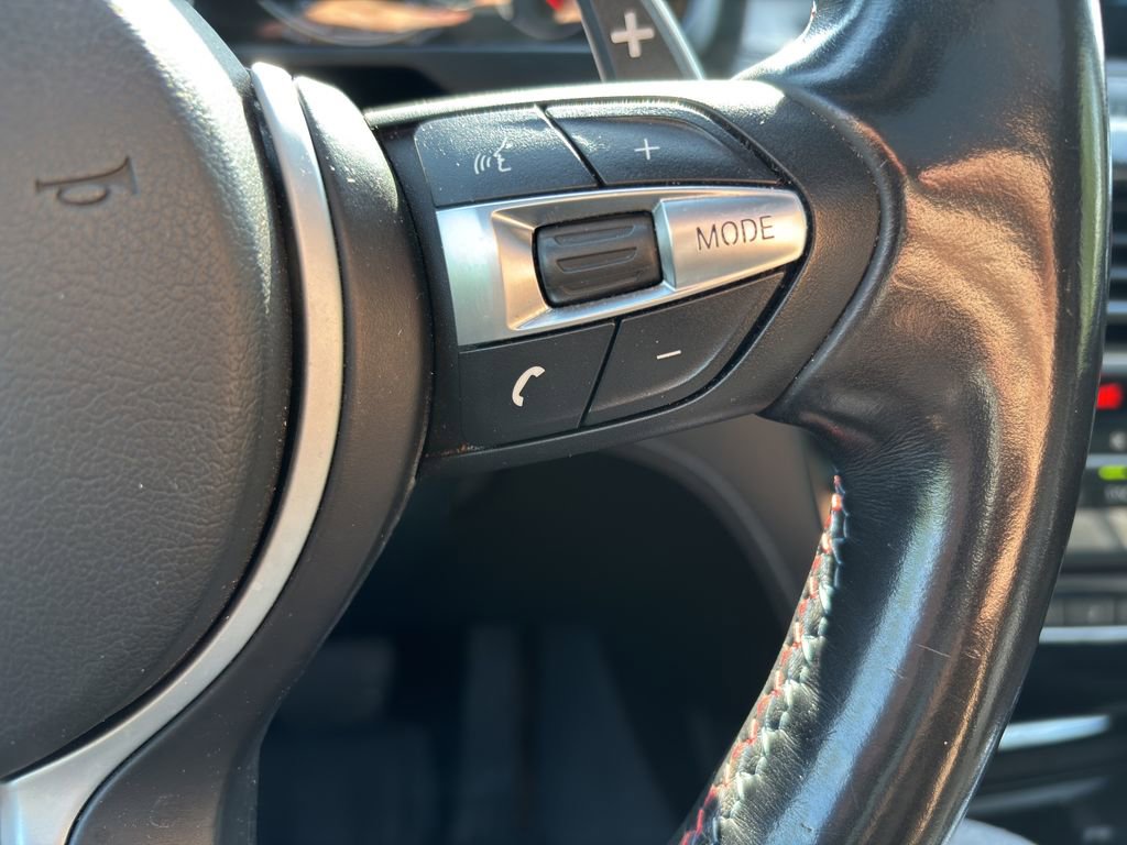 Used 2017 BMW X6 M image 25