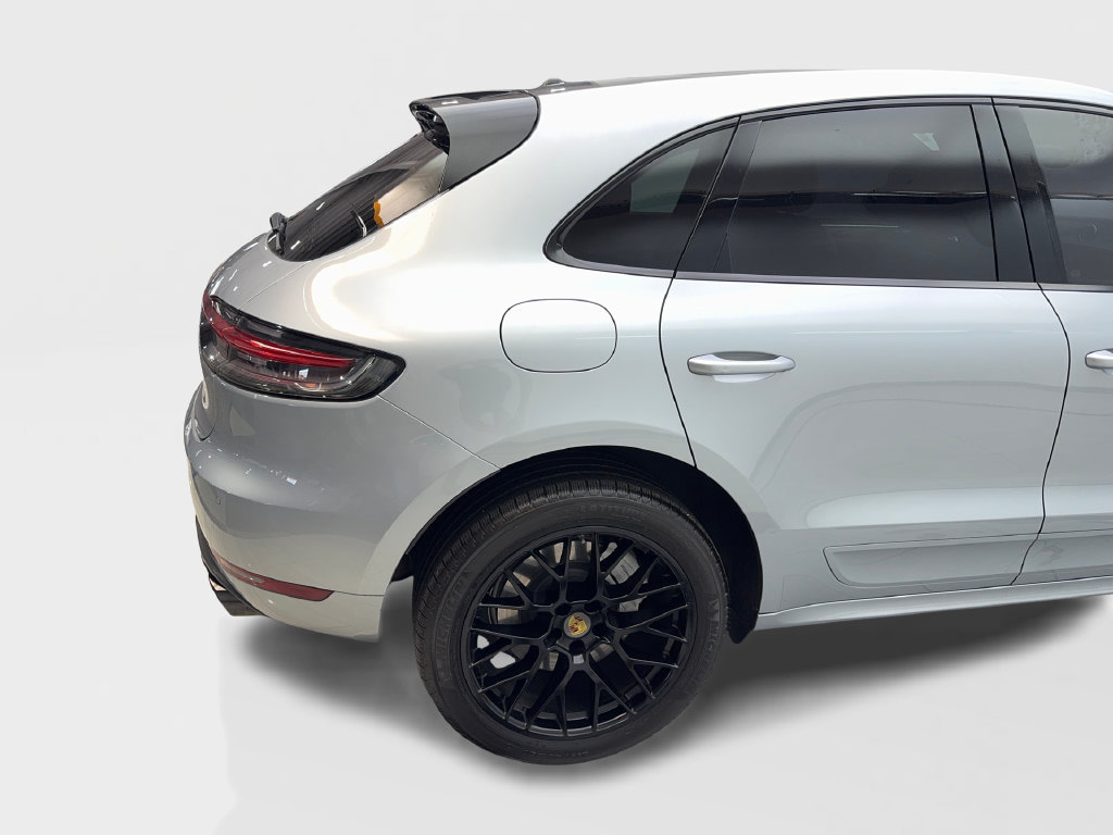 Used 2021 Porsche Macan Turbo AWD/4WD image 18