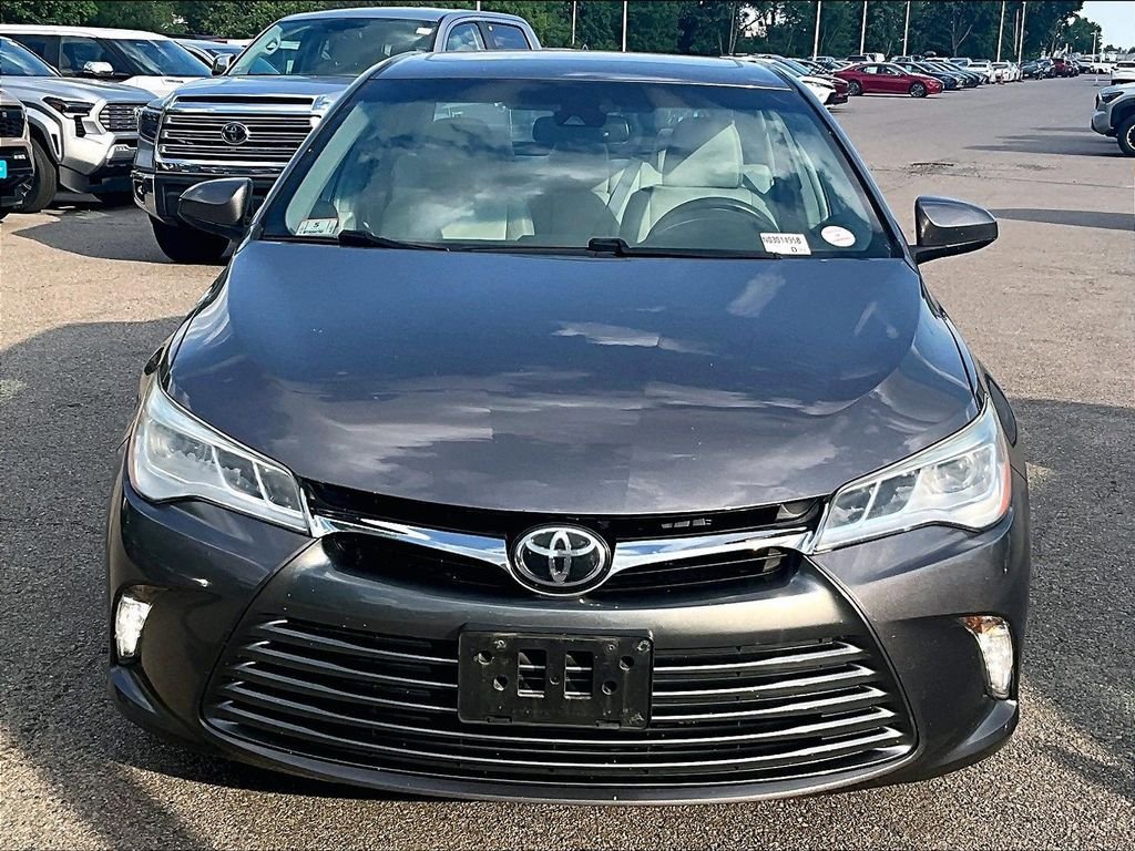 Used 2017 Toyota Camry XLE w/ Advanced Technology Package FWD image 2