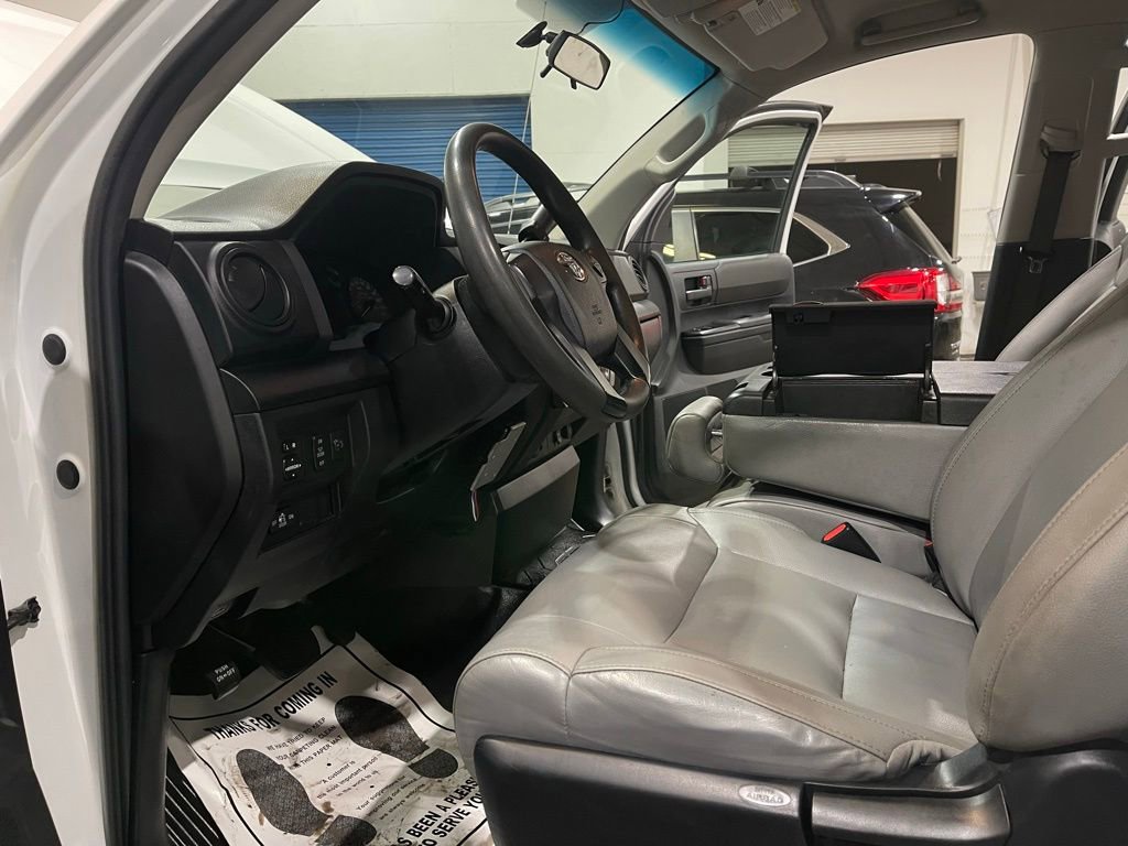 Used 2015 Toyota Tundra SR image 8