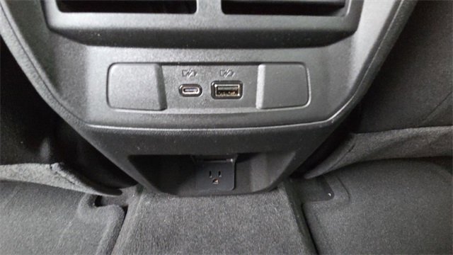 New 2026 GMC Canyon Elevation w/ Convenience Package image 34