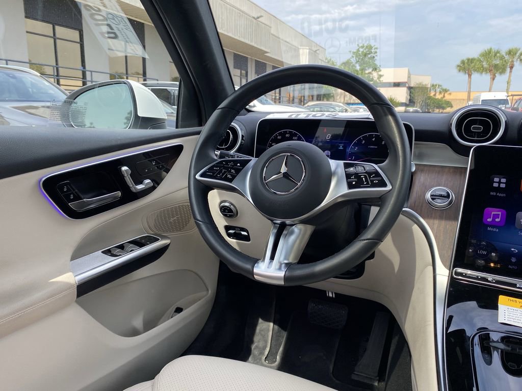 Certified 2026 Mercedes-Benz GLC 300 image 3