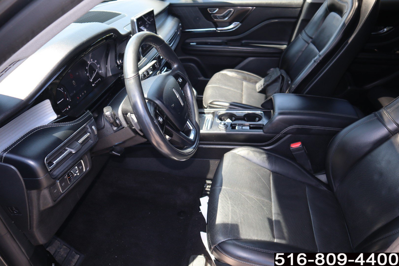 Used 2022 Lincoln Corsair AWD w/ Premium Package image 17