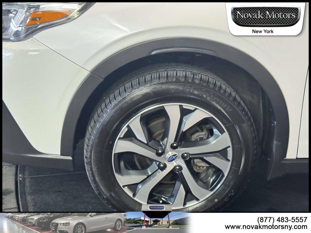 Used 2022 Subaru Outback Limited AWD/4WD image 5