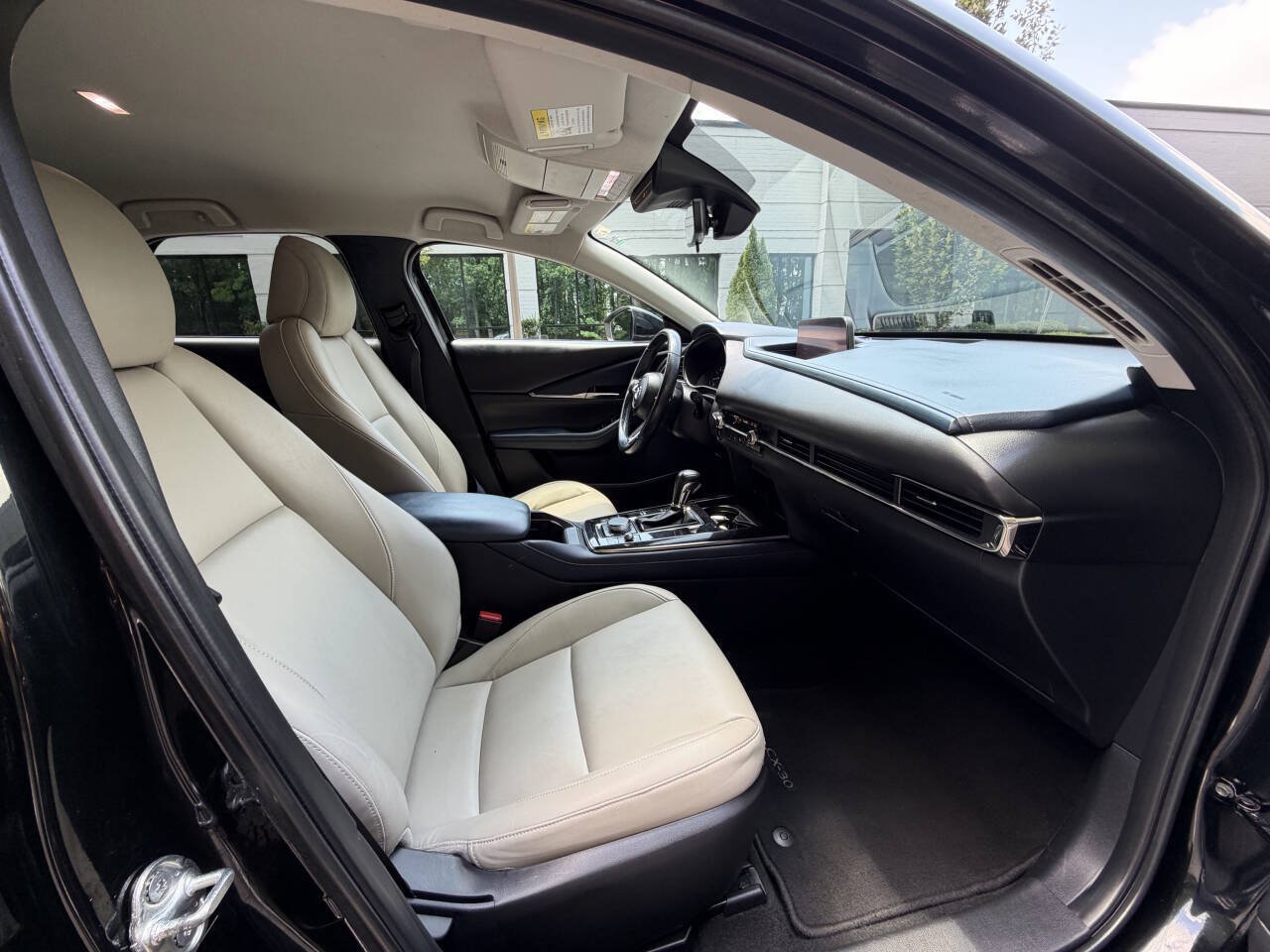 Used 2020 MAZDA CX-30 FWD w/ Preferred Package image 14