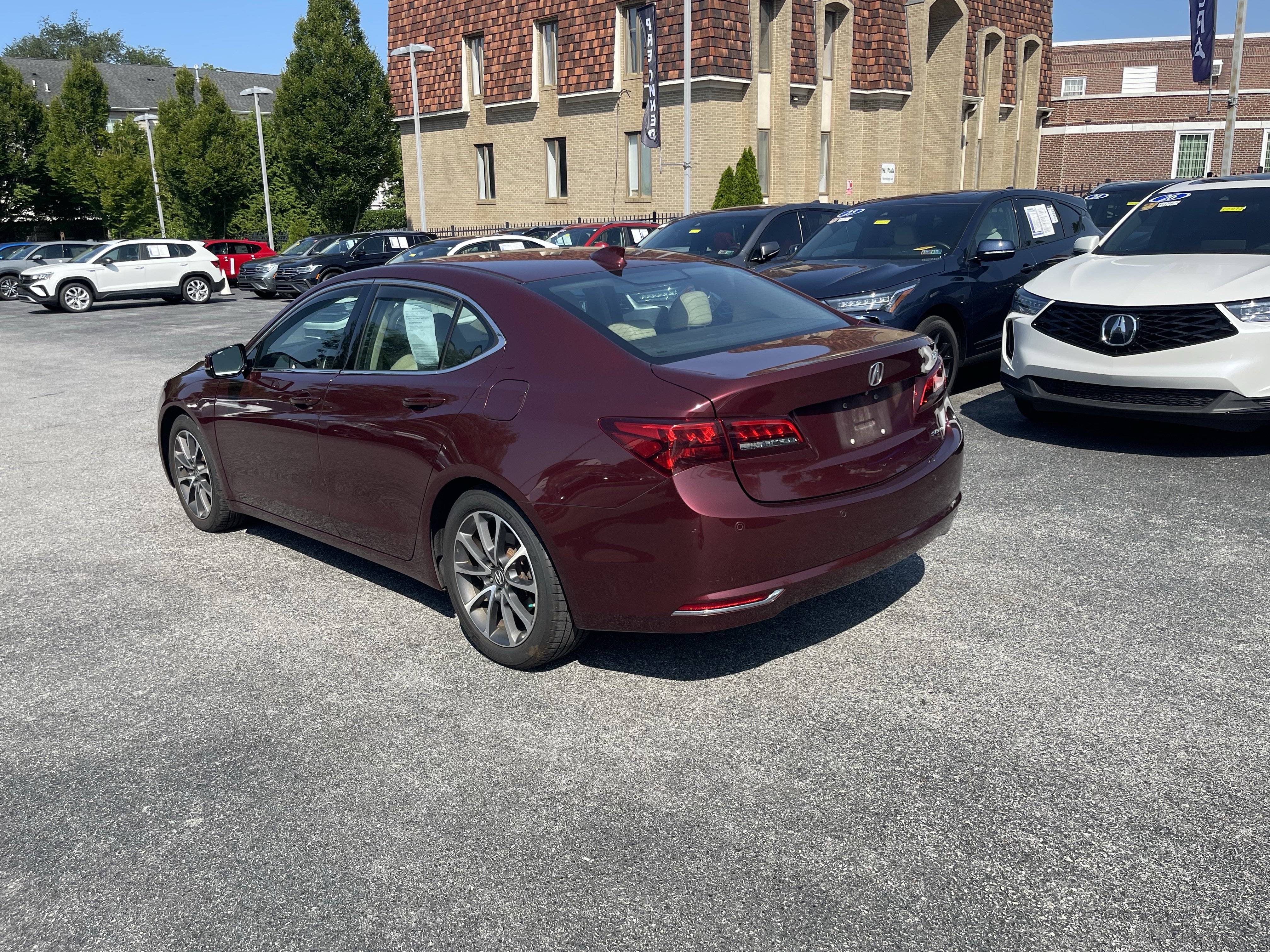 Used 2015 Acura TLX V6 SH-AWD w/ Advance Package image 5