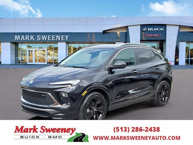 Used 2025 Buick Encore GX Sport Touring w/ Advanced Technology Package FWD image 1