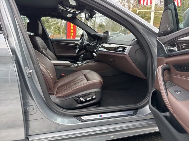 Used 2023 BMW M550i xDrive AWD/4WD image 18