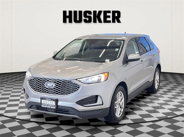 Used 2023 Ford Edge SEL image 4