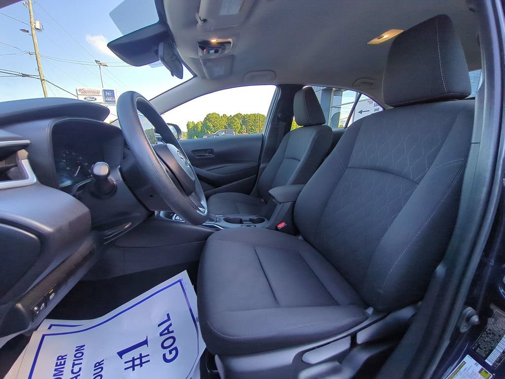 Used 2024 Toyota Corolla LE FWD image 24