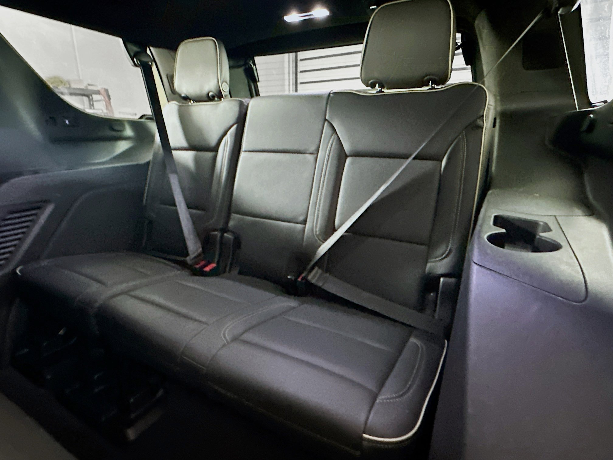 Used 2024 GMC Yukon SLT image 27