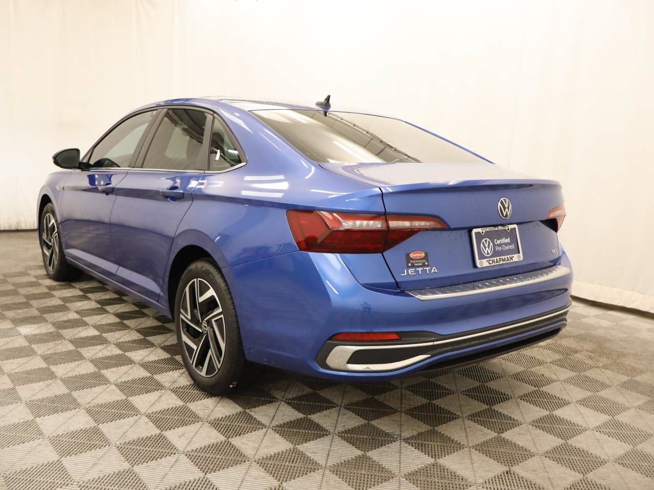 Certified 2024 Volkswagen Jetta SEL FWD image 4