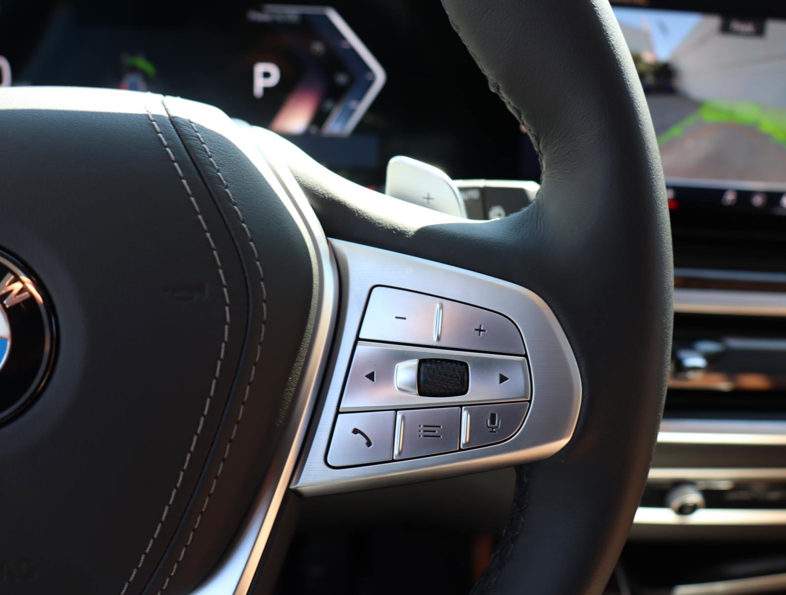 Used 2026 BMW X7 xDrive40i image 19