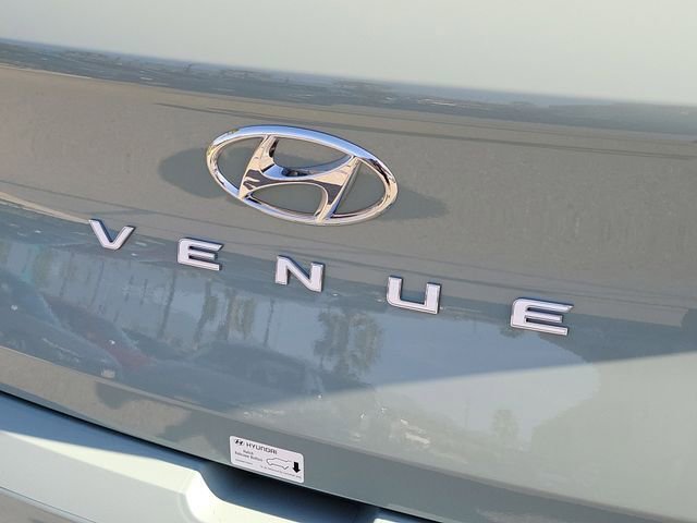 New 2026 Hyundai Venue SEL FWD image 26