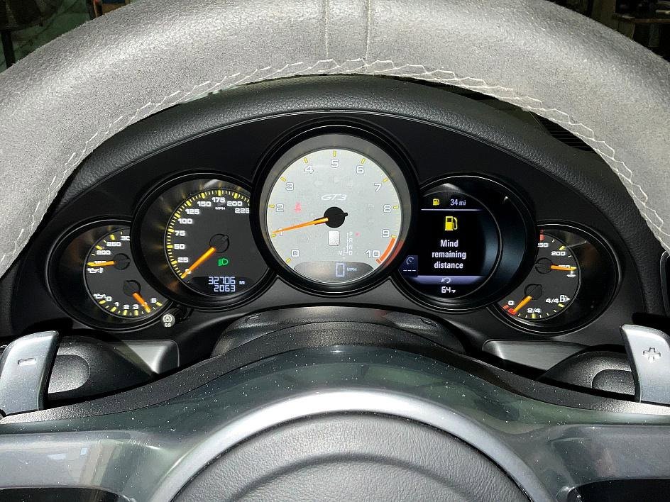 Used 2015 Porsche 911 GT3 image 18