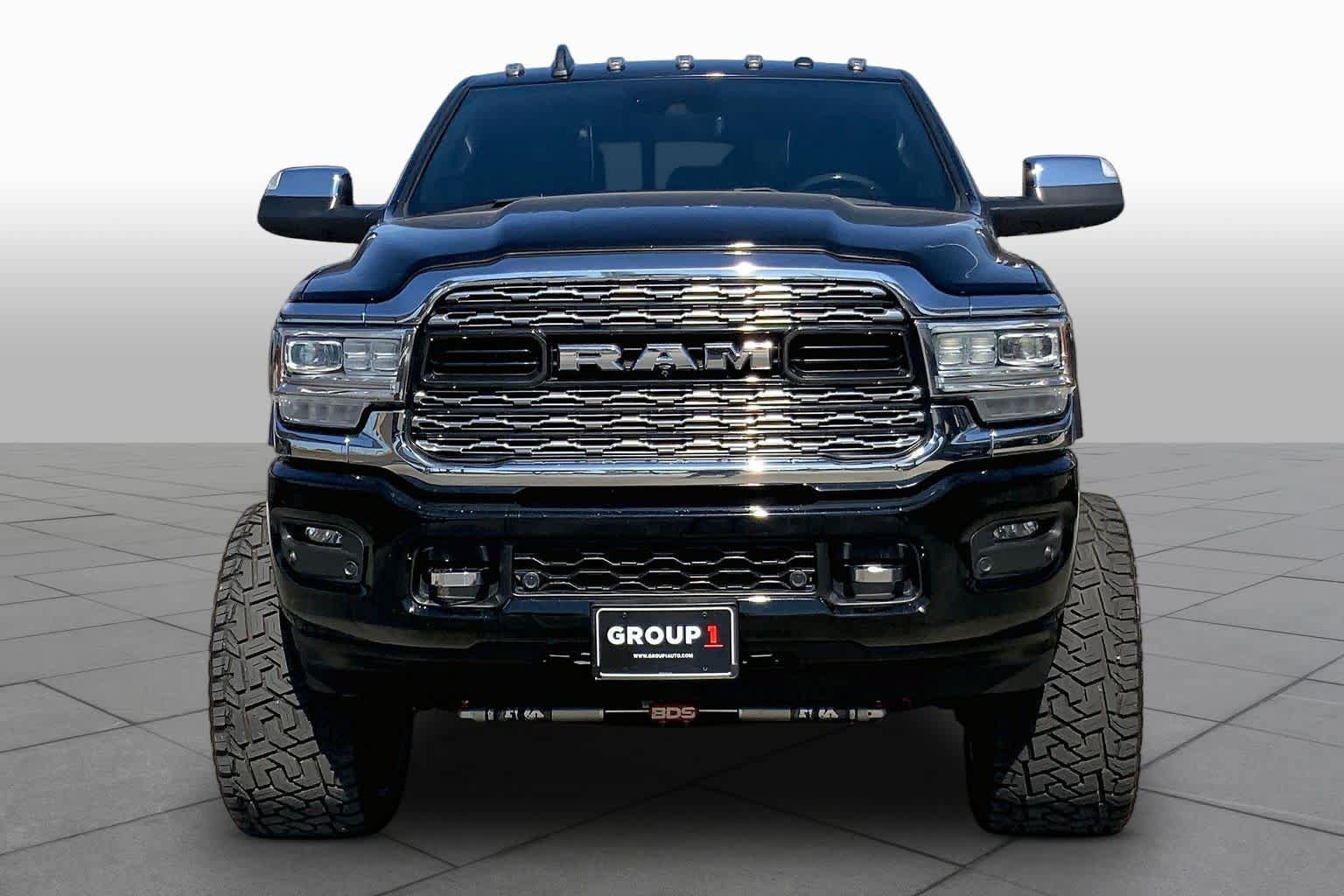 Used 2022 RAM 2500 Limited AWD/4WD image 4