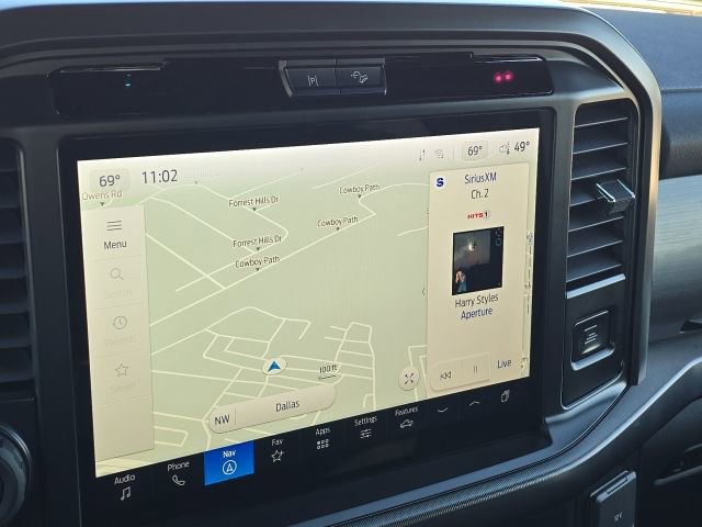 Used 2025 Ford F150 Lariat w/ Equipment Group 501A Mid image 32