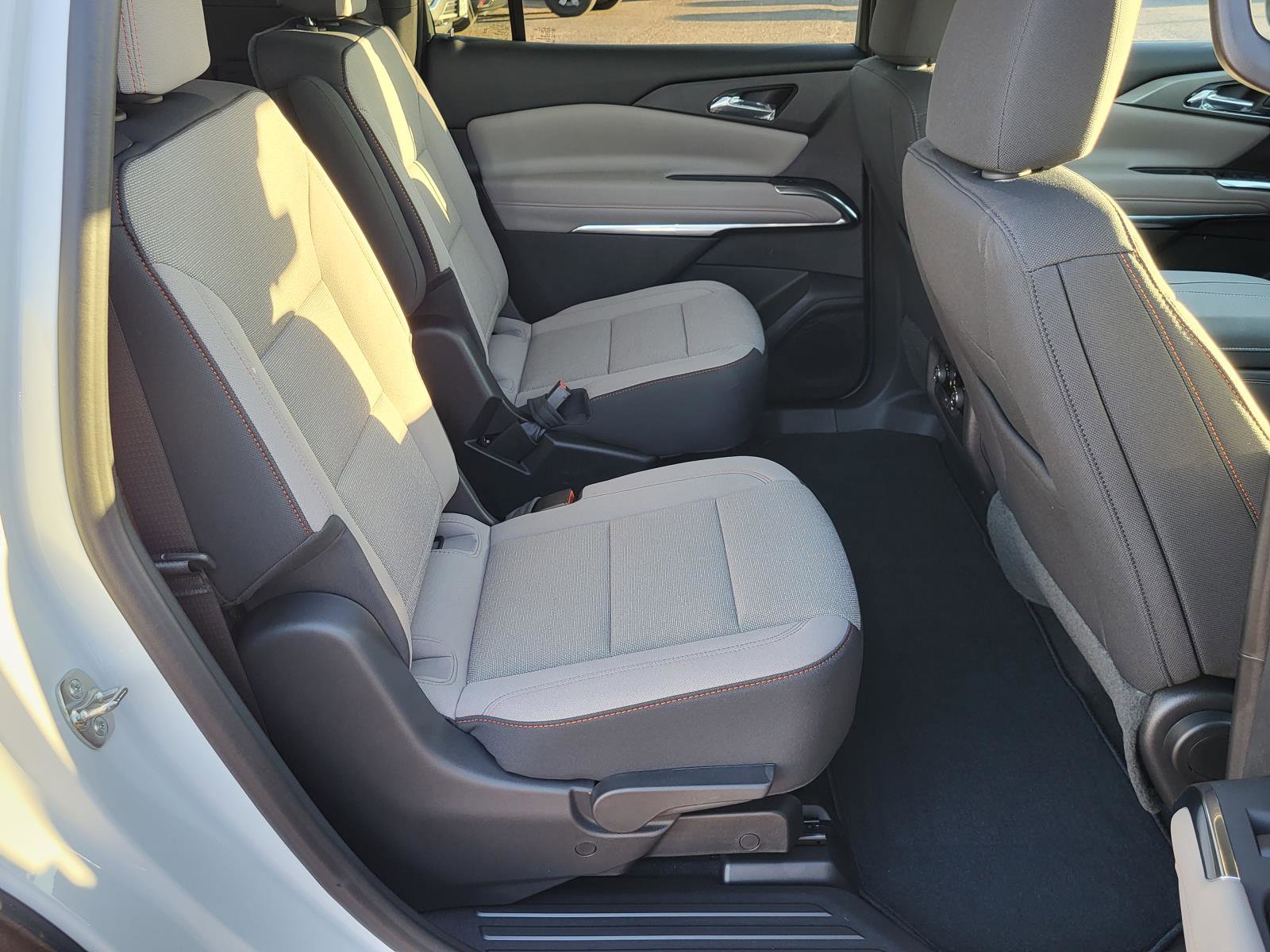 New 2026 Chevrolet Traverse LT w/ Driver Confidence Package image 11