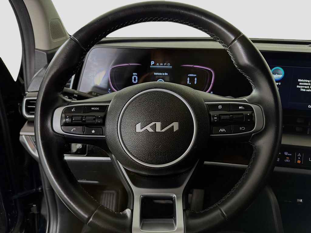 Used 2023 Kia Sportage EX FWD image 13