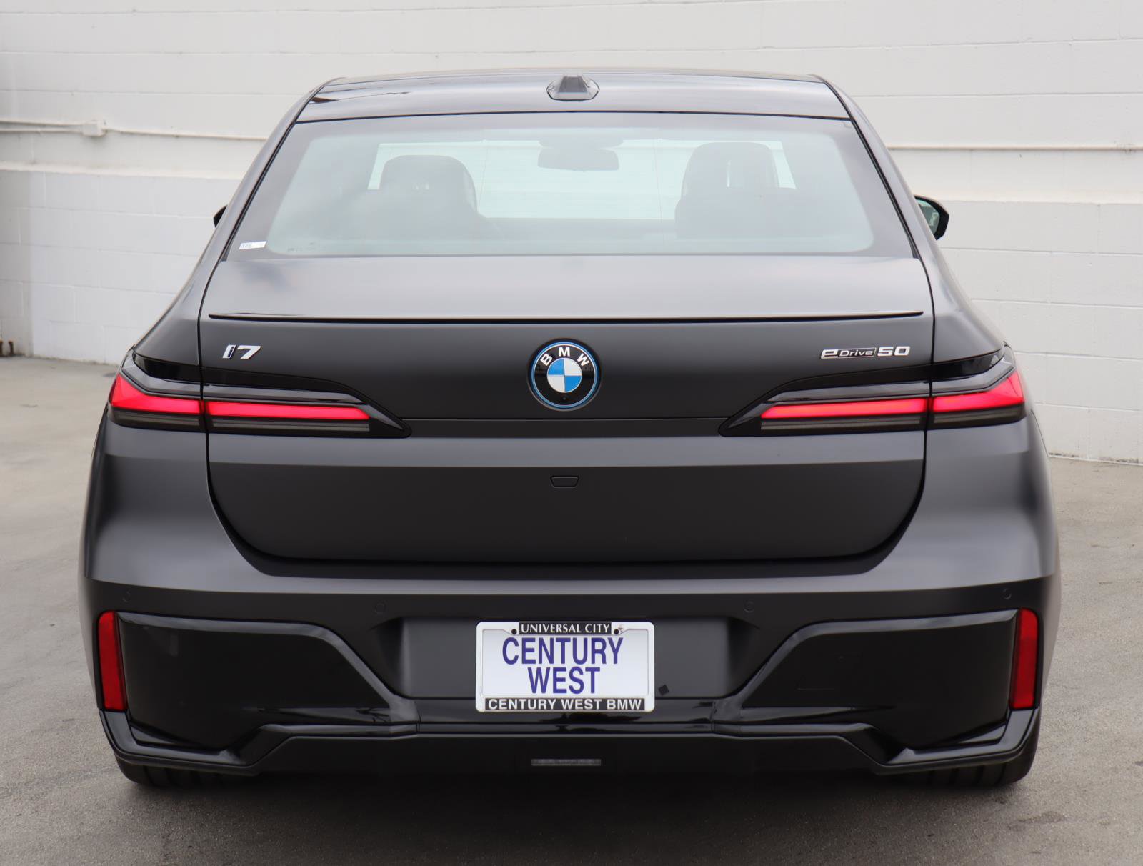 New 2026 BMW i7 eDrive50 w/ M Sport Package image 4