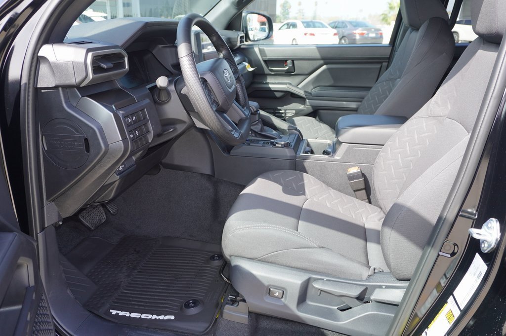 New 2025 Toyota Tacoma SR5 image 7