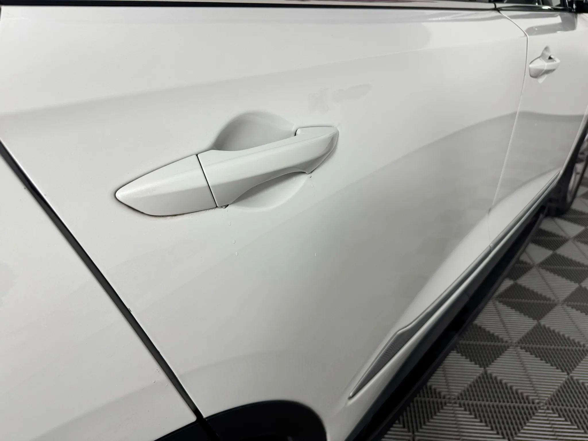 Used 2022 Acura MDX SH-AWD image 32