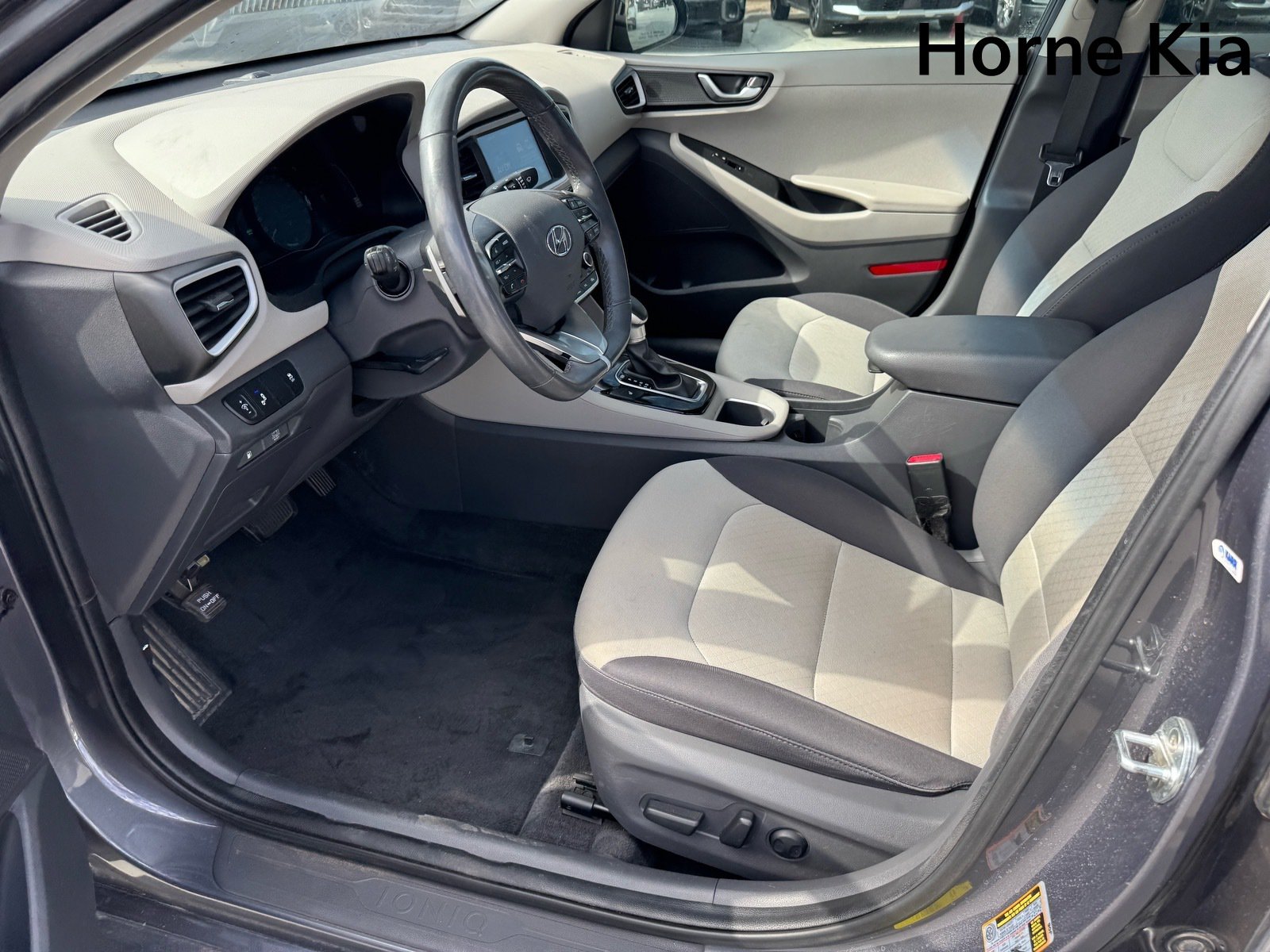 Used 2018 Hyundai Ioniq SEL FWD image 10