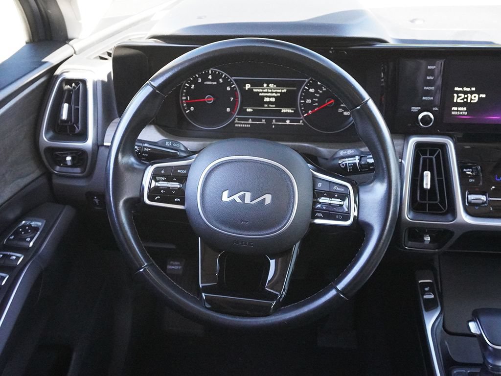 Used 2023 Kia Sorento S w/ Panoramic Sunroof Package AWD/4WD image 46