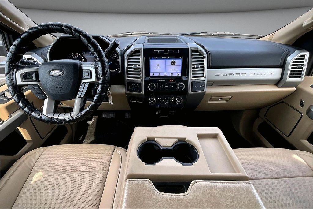 Used 2017 Ford F250 Lariat w/ Chrome Package image 7