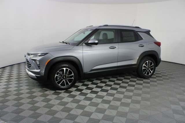 New 2026 Chevrolet TrailBlazer LT w/ Convenience Package image 2